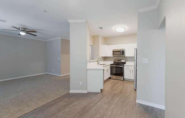 3 beds, 2 baths, 1,299 sqft, $1,656