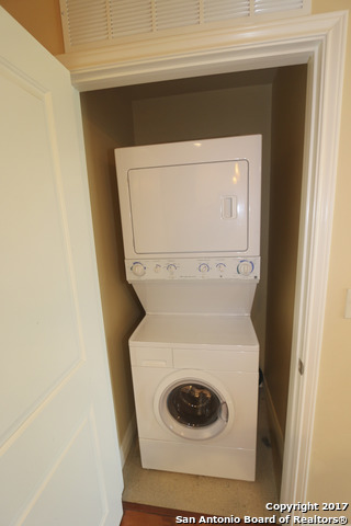1 bed, 1 bath, $2,050, Unit # 301