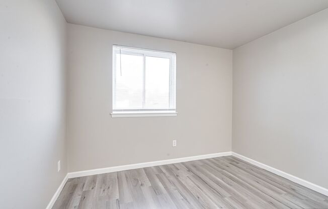 2 beds, 1 bath, 625 sqft, $1,099, Unit 1020 - 2B