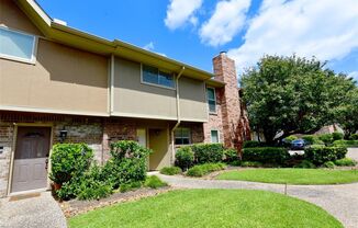 2 Bedroom 2.5 Bathroom townhome in the Galleria