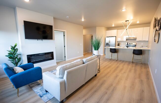 1 bed, 1 bath, 560 sqft, $1,395, Unit 405