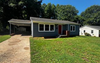 3/1 House in Shelby, NC (We will be refinishing the hardwoods before move in by Hoskins Hardwoods)