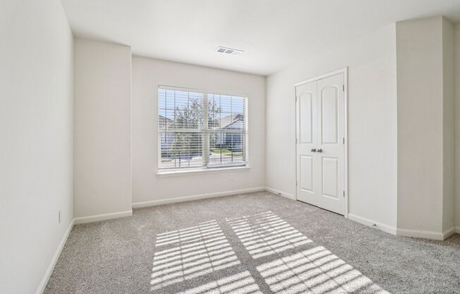 3 beds, 2 baths, 1,591 sqft, $1,945, Unit 308 Trinity Trl