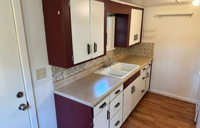 1 bed, 1 bath, $1,275