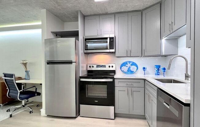1 bed, 1 bath, 504 sqft, $1,350, Unit 265
