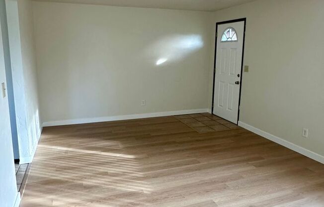 2 beds, 1 bath, 840 sqft, $1,495, Unit 6264