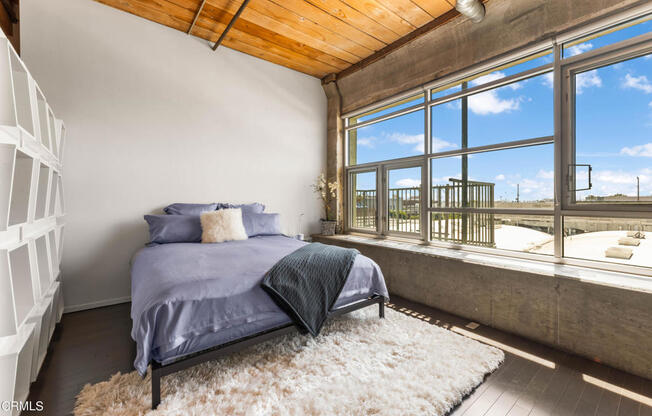 1 bed, 1 bath, 950 sqft, $3,700, Unit 427