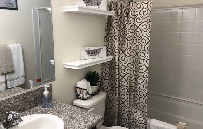 Spacious Bathroom | Fresno CA Apartment For Rent |