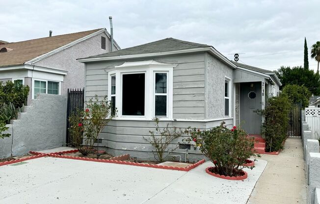 Beautifully upgraded and remodeled 1 bedroom home with bonus room