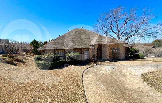 10 CYPRESS CT