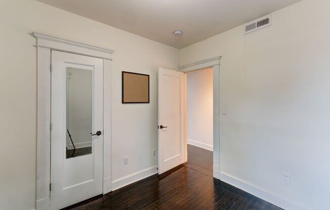 3 beds, 2 baths, 736 sqft, $2,695, Unit 36