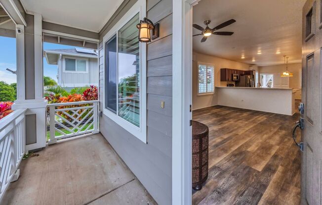 Flexible 6-Month Lease--Solar-Powered Wailuku Home with Ocean views, Fruit Trees, Split AC & Dog-Friendly!
