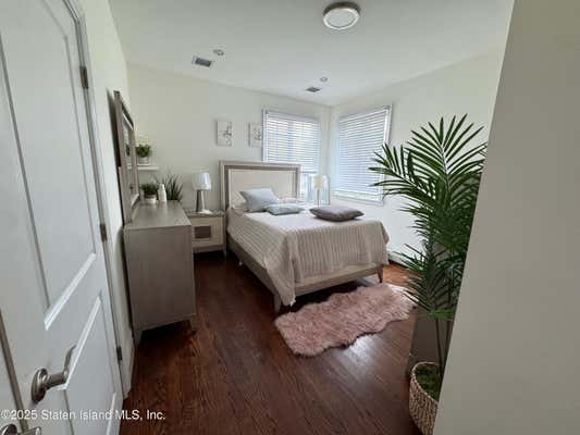 48 MACFARLAND AVE