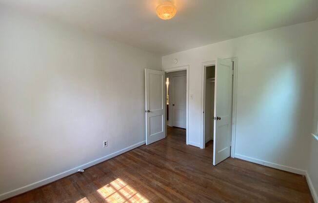 3 beds, 1 bath, $1,395