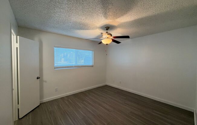 2 beds, 2 baths, 950 sqft, $1,275, Unit 201