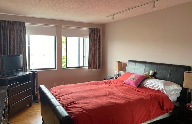 1 bed, 1 bath, 947 sqft, $3,450, Unit 711