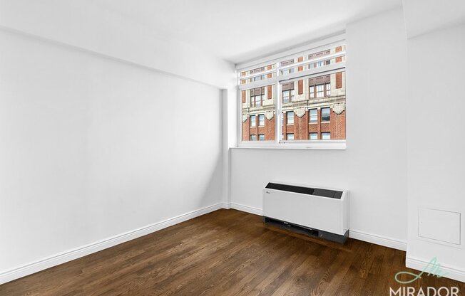 2 beds, 2 baths, $8,300, Unit 2012