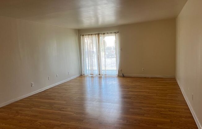 1 bed, 1 bath, $1,400