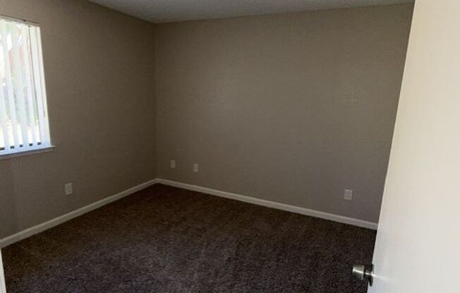 2 beds, 1.5 baths, 975 sqft, $1,535, Unit 229