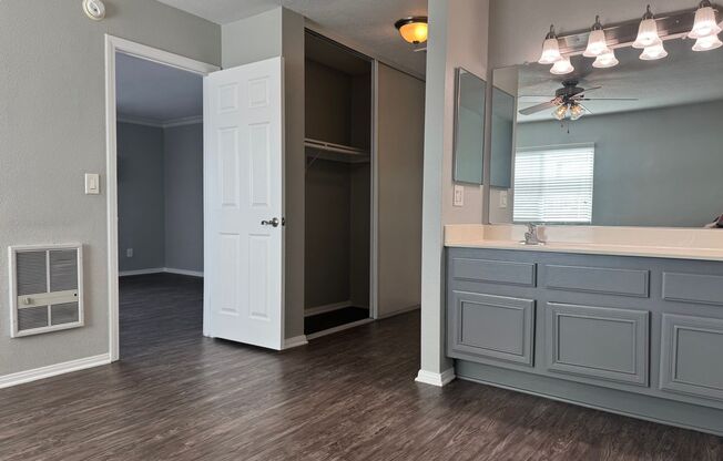 1 bed, 1 bath, 650 sqft, $2,275, Unit 1601Q