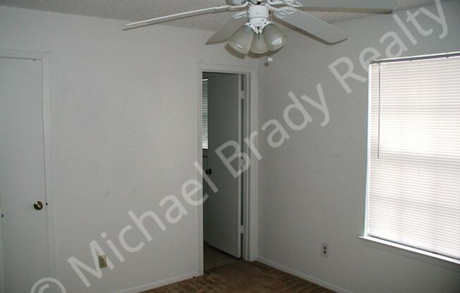 2 beds, 2 baths, $1,195