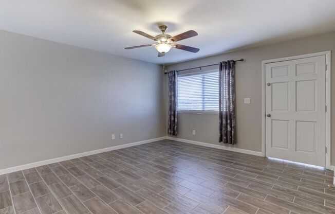 Fully remodeled 3 bed/2 bath home in desirable Tempe area!