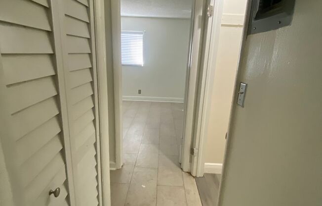 1151 NE 16th Ct