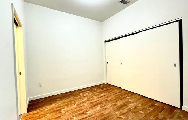 Studio, 1 bath, 600 sqft, $1,295, Unit 308