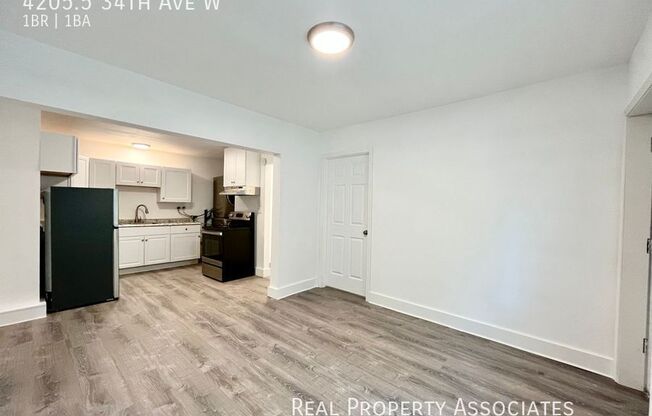 4205 5 34 AVE W