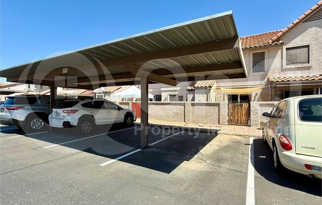 2 beds, 2.5 baths, 1,120 sqft, $1,675, Unit 1049