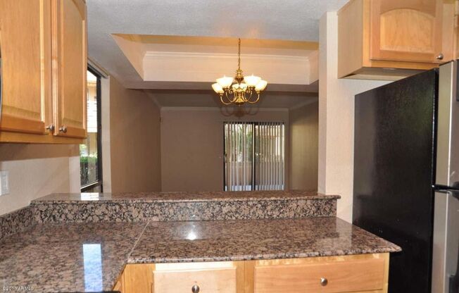 Charming 2 bed 2 bath gated Condo near Bell Road and 35th Ave++Pool++Fitness