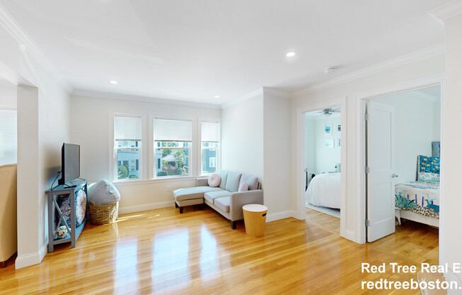 35 Crosby Rd.