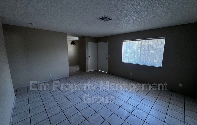 8 BRITZ CIR