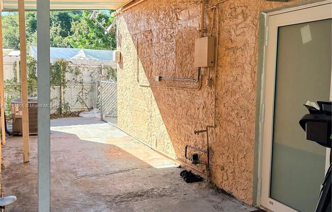 1560 NORTHWEST 25 AVE