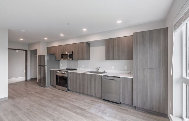 Studio, 1 bath, 443 sqft, $1,550, Unit C-111