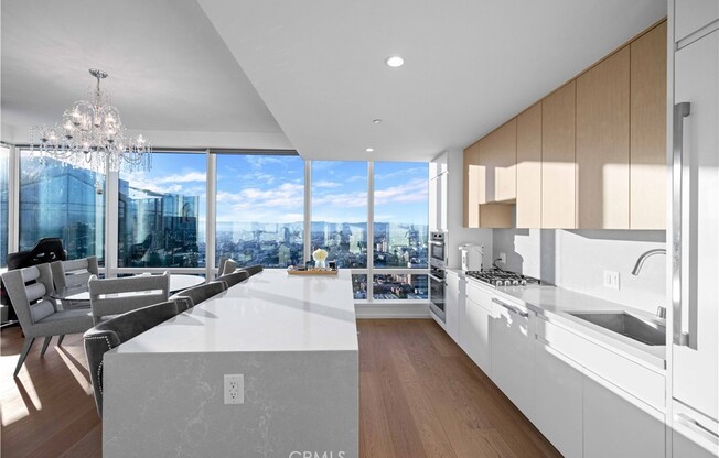 2 beds, 2 baths, 1,309 sqft, $6,500, Unit 4111