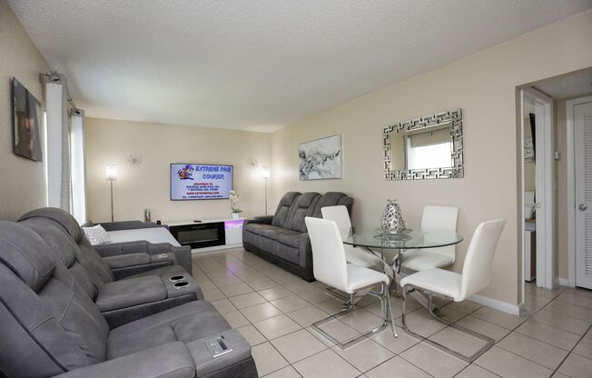1 bed, 1 bath, 707 sqft, $1,125, Unit A-107