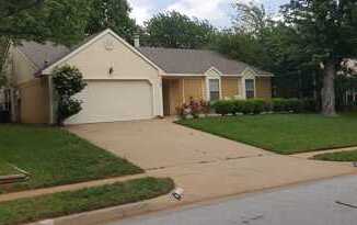 113 MINT LN