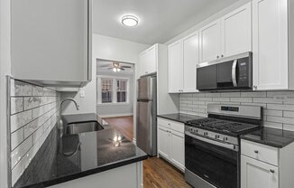 905 W Altgeld St Unit 1b