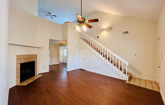 801 VALLEY VIEW DR
