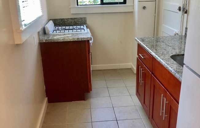 1 bed, 1 bath, 410 sqft, $1,995