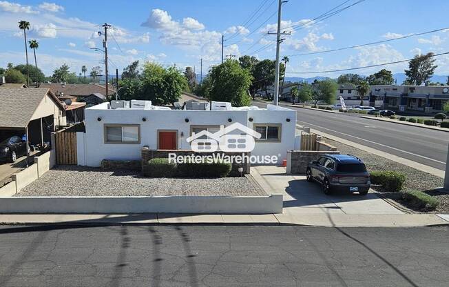 1201 E WINTER DR