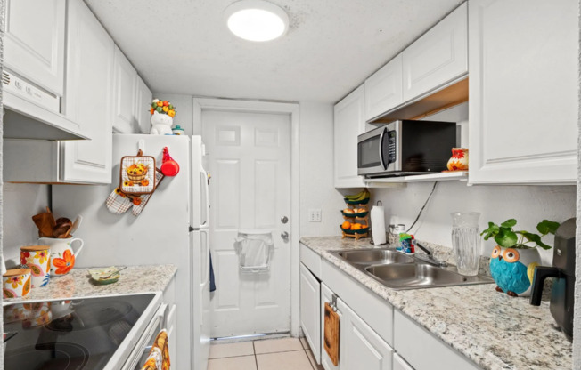 University Townhomes – 1, 2 & 3 Bedroom Homes in a Vibrant Community