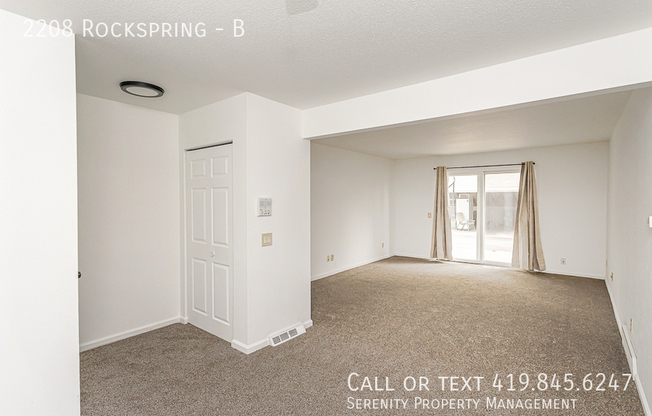 2208 ROCKSPRING