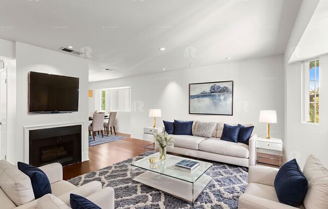 SPACIOUS AND BRIGHT 2 BED +2.5 BATH CONDO! 1/2 MONTH OFF MOVE IN SPECIAL!