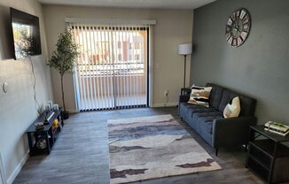 1 bed, 1 bath, 704 sqft, $1,192